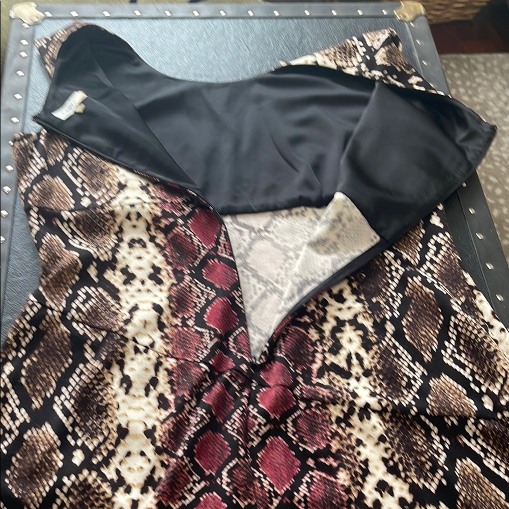 Calvin Klein Mini Snake Print Sleeveless Dress. Size 16 - Picture 7 of 7